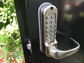 digital combination lock